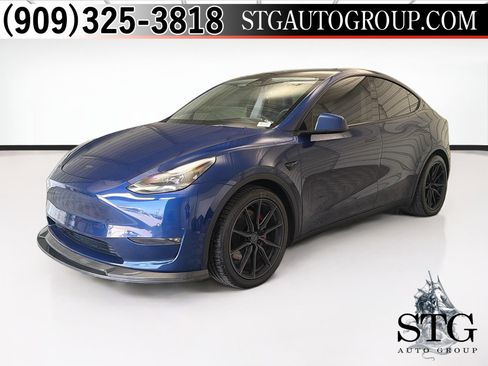 Used 2021 Tesla Model Y Performance AWD/4WD image 1