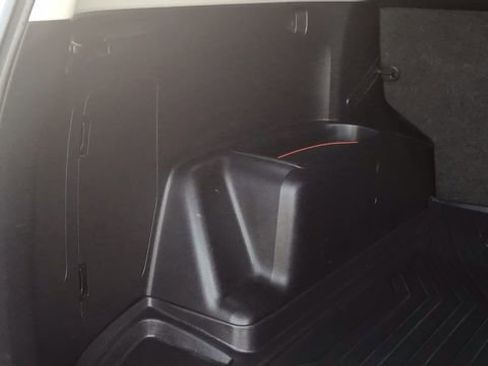 Used 2021 Toyota 4Runner Venture image 9