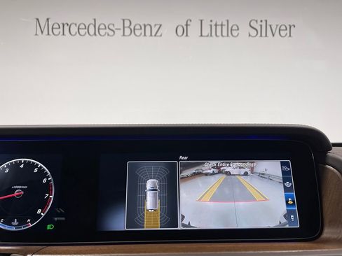 Used 2023 Mercedes-Benz G 550 image 34