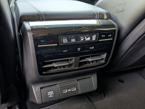 Used 2024 Acura MDX FWD w/ Technology Package image 19