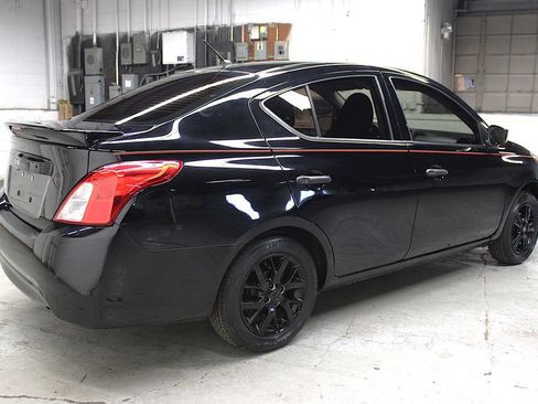 Used 2019 Nissan Versa S Plus FWD image 3