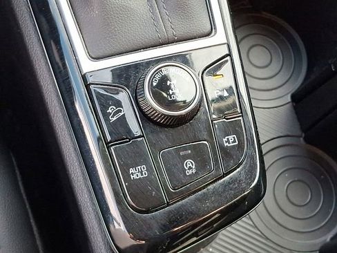 Used 2024 Kia Sportage EX image 27