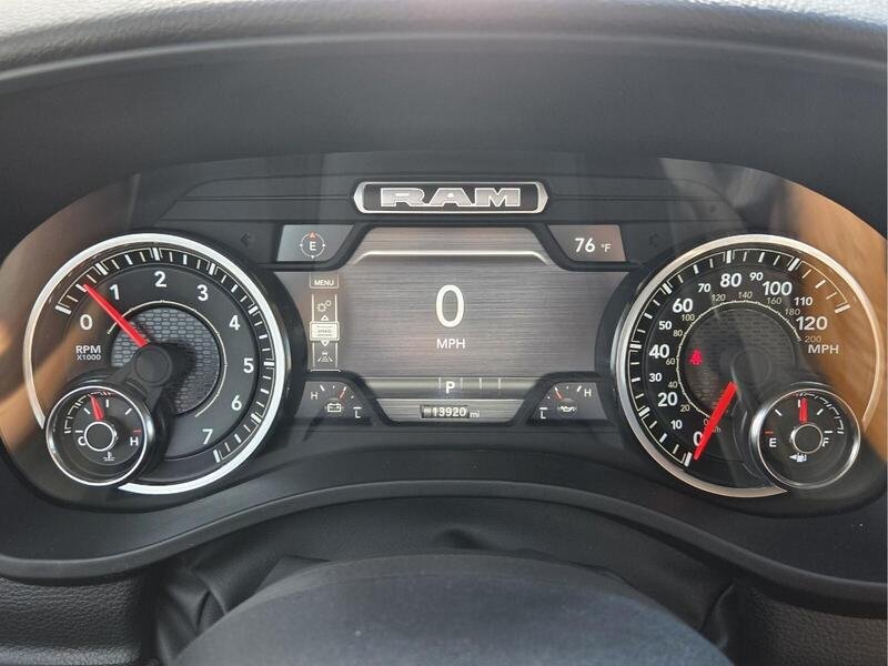 Used 2025 RAM 1500 Big Horn AWD/4WD image 33