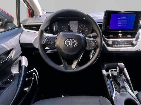 Used 2025 Toyota Corolla LE FWD image 6