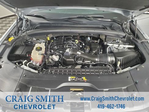 Used 2023 Jeep Grand Cherokee Limited AWD/4WD image 9
