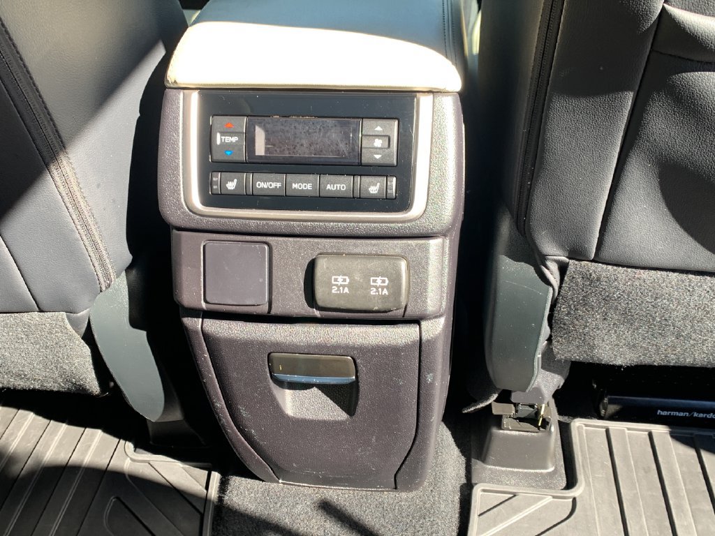 Used 2020 Subaru Ascent Limited w/ Technology Package AWD/4WD image 40