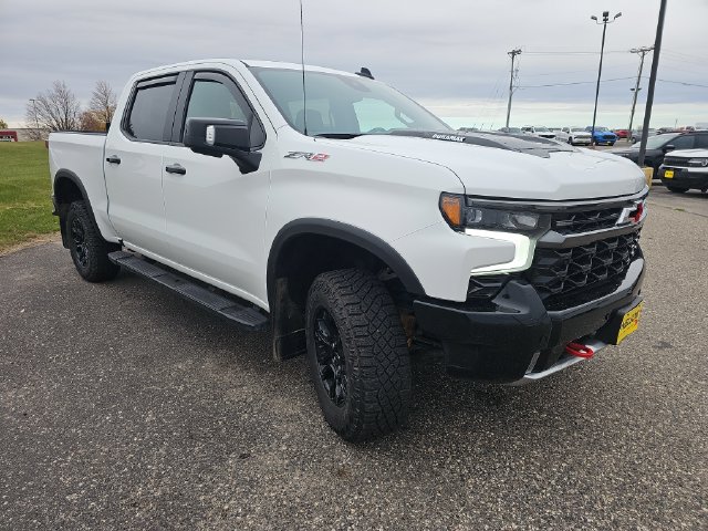 Used 2025 Chevrolet Silverado 1500 ZR2 w/ Technology Package AWD/4WD image 7