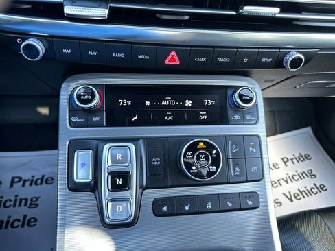 Certified 2024 Hyundai Palisade Calligraphy AWD/4WD image 16