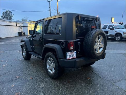 Used 2010 Jeep Wrangler Sport image 5