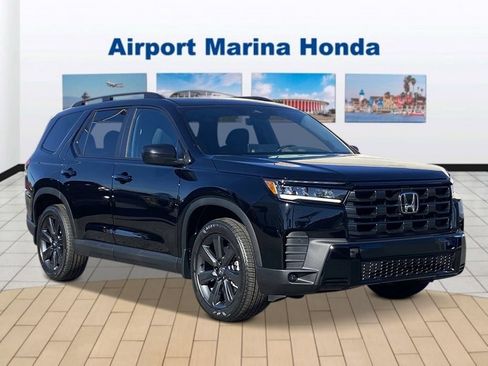 New 2026 Honda Pilot Sport image 5