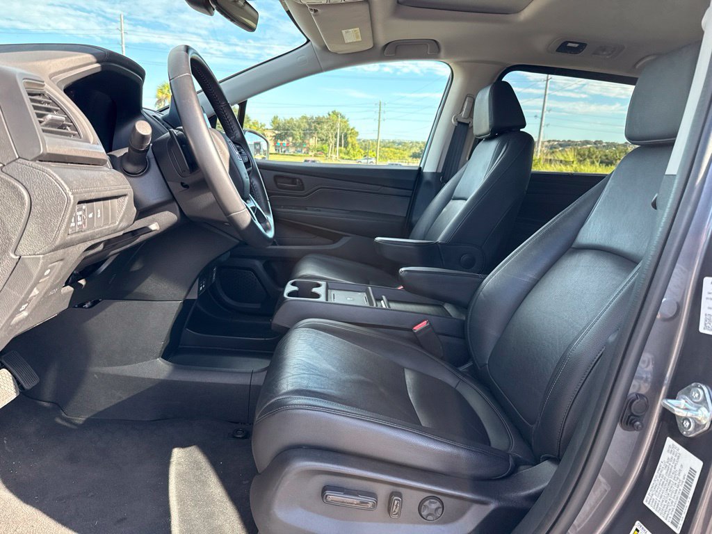 Used 2025 Honda Odyssey EX-L image 6