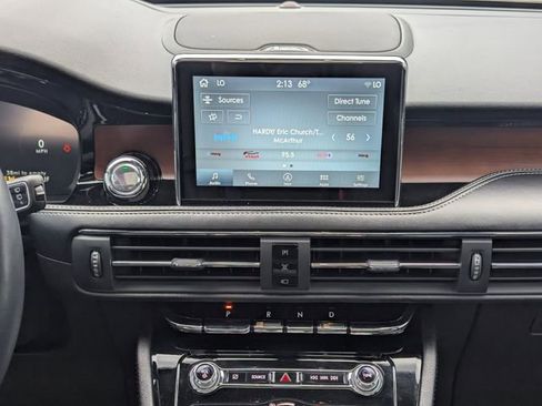 Certified 2022 Lincoln Corsair Reserve w/ Equipment Group 201A image 17