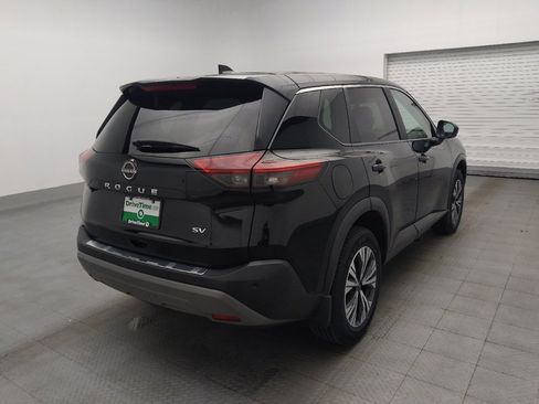 Used 2023 Nissan Rogue SV FWD image 9