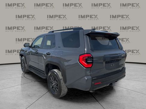 Used 2025 Toyota 4Runner SR5 image 3