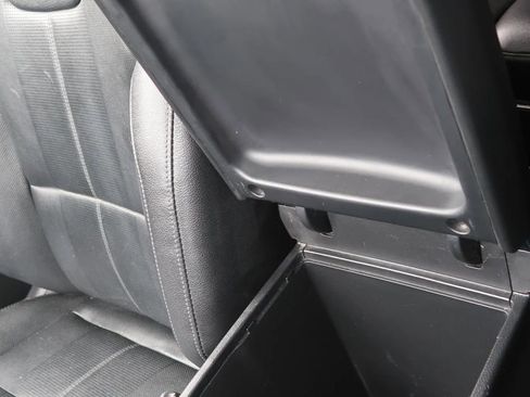 Used 2023 Kia Telluride EX FWD image 31