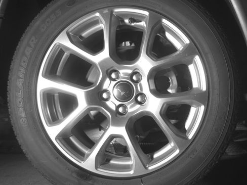 Used 2025 Jeep Compass Limited image 15