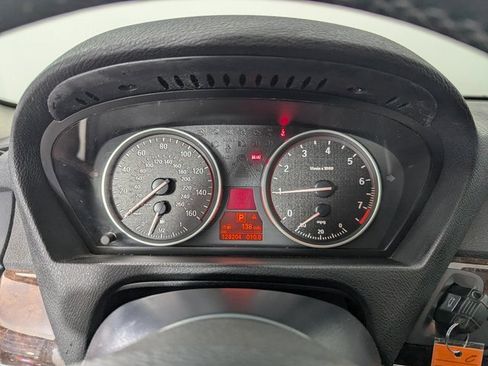 Used 2012 BMW X5 xDrive35i image 12