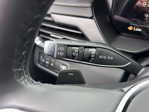 New 2026 GMC Acadia Elevation image 52