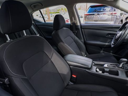 Used 2025 Nissan Sentra S image 20