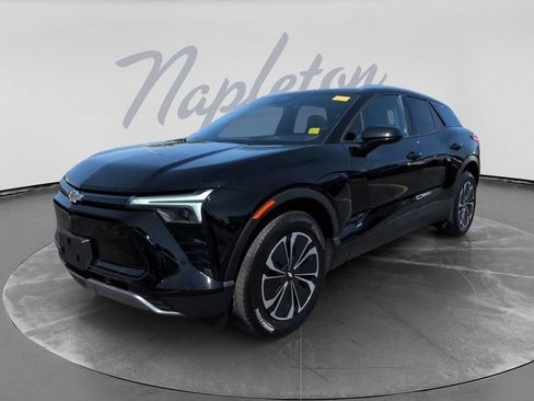 Used 2024 Chevrolet Blazer EV LT AWD/4WD image 1