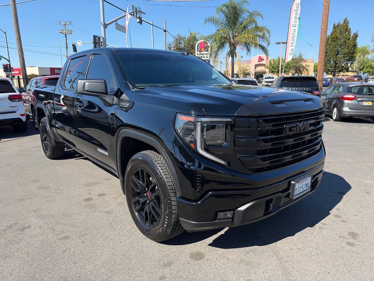Used 2026 GMC Sierra 1500 Elevation RWD image 2