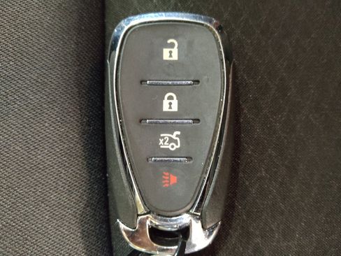 Used 2022 Chevrolet Malibu LS w/ Driver Confidence Package II FWD image 32