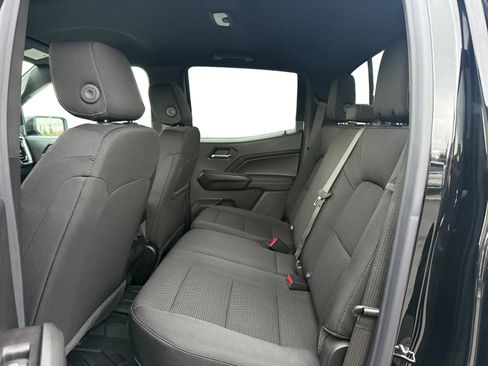 New 2026 GMC Canyon Elevation w/ Convenience Package image 16