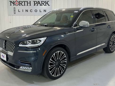 Used 2022 Lincoln Aviator Black Label w/ Dynamic Handling Package image 5