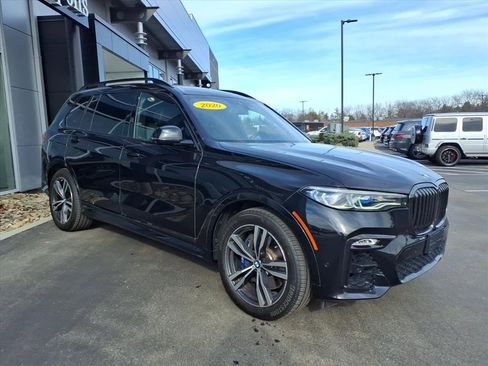 Used 2020 BMW X7 M50i w/ Luxury Seating Package image 8