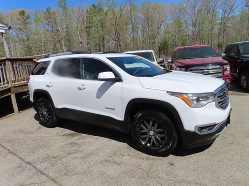 Used 2017 GMC Acadia SLT AWD/4WD image 5