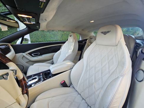 Used 2014 Bentley Continental GT image 7