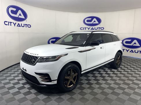 Used 2018 Land Rover Range Rover Velar R-Dynamic SE AWD/4WD image 7