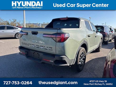 Used 2024 Hyundai Santa Cruz SEL w/ Activity Package image 3