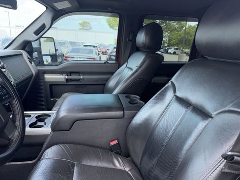 Used 2012 Ford F350 Lariat w/ Lariat Ultimate Pkg AWD/4WD image 2