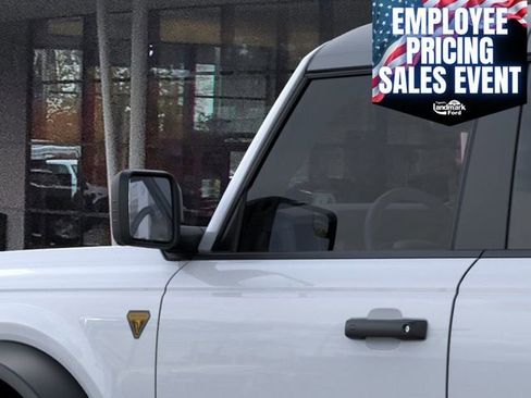 New 2026 Ford Bronco Badlands AWD/4WD image 22