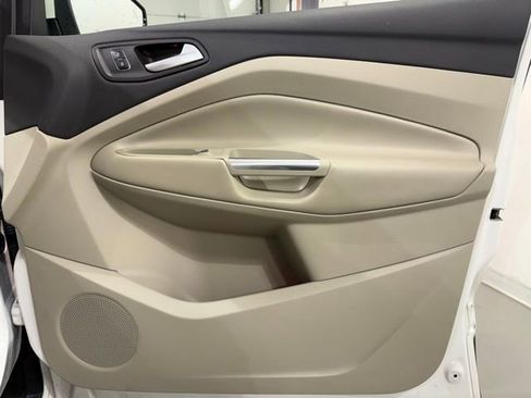 Used 2017 Ford Escape Titanium w/ Equipment Group 301A image 25