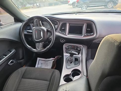 Used 2019 Dodge Challenger SXT w/ Blacktop Package image 10