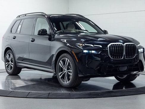 New 2027 BMW X7 xDrive40i w/ M Sport Package AWD/4WD image 4