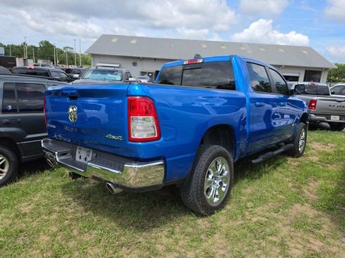 Used 2021 RAM 1500 Big Horn AWD/4WD image 3