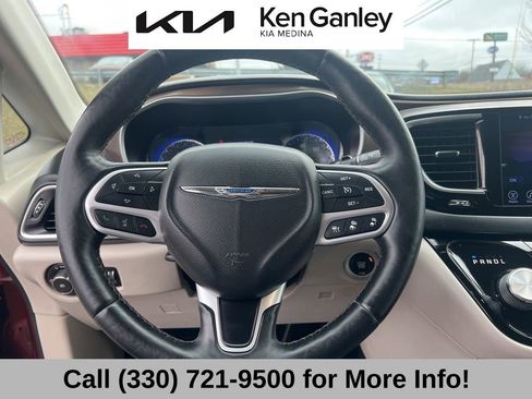 Used 2017 Chrysler Pacifica Touring-L Plus w/ Advanced Safetytec Group image 32