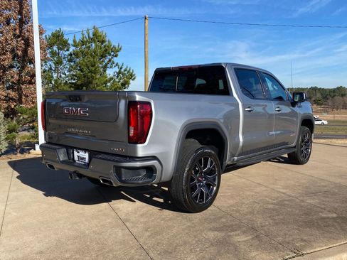 Used 2024 GMC Sierra 1500 AT4 w/ Technology Package image 6