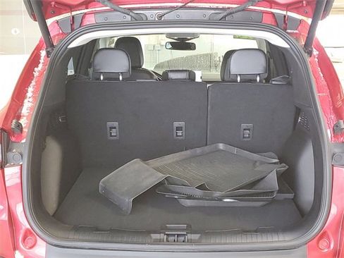 Used 2024 Ford Escape Platinum image 8