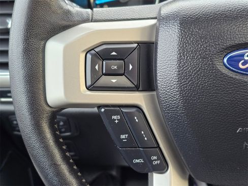 Used 2019 Ford F150 Lariat w/ Equipment Group 502A Luxury image 30