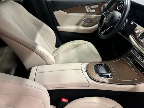 Used 2022 Mercedes-Benz E 350 Sedan image 22