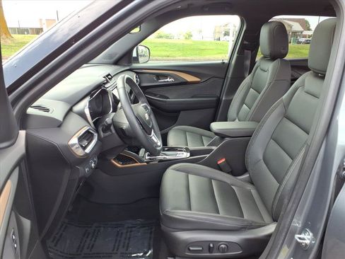 Used 2022 Chevrolet TrailBlazer ACTIV w/ Sun and Liftgate Package FWD image 26