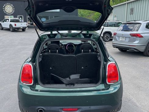 Used 2018 MINI Cooper 2-Door Hardtop FWD image 8
