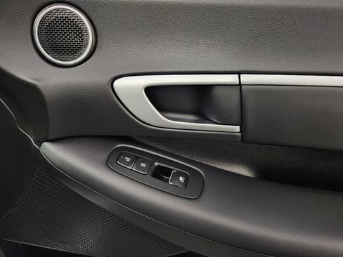 Certified 2025 Hyundai Sonata SEL FWD image 13