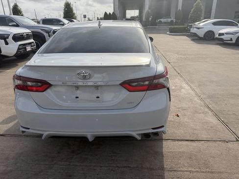 Certified 2023 Toyota Camry SE FWD image 11