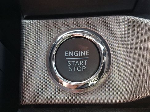 New 2025 Ford F350 Platinum image 17