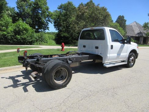 Used 2014 Ford F350 XL w/ Trailer Tow Package RWD image 9